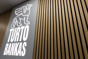 Turto bankas pirmąjį ketvirtį mažino sąnaudas