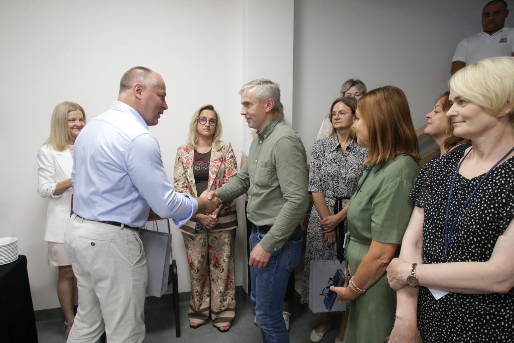 Suremontuotame pastate Alytuje patogiai dirba net 14 valstybės įstaigų