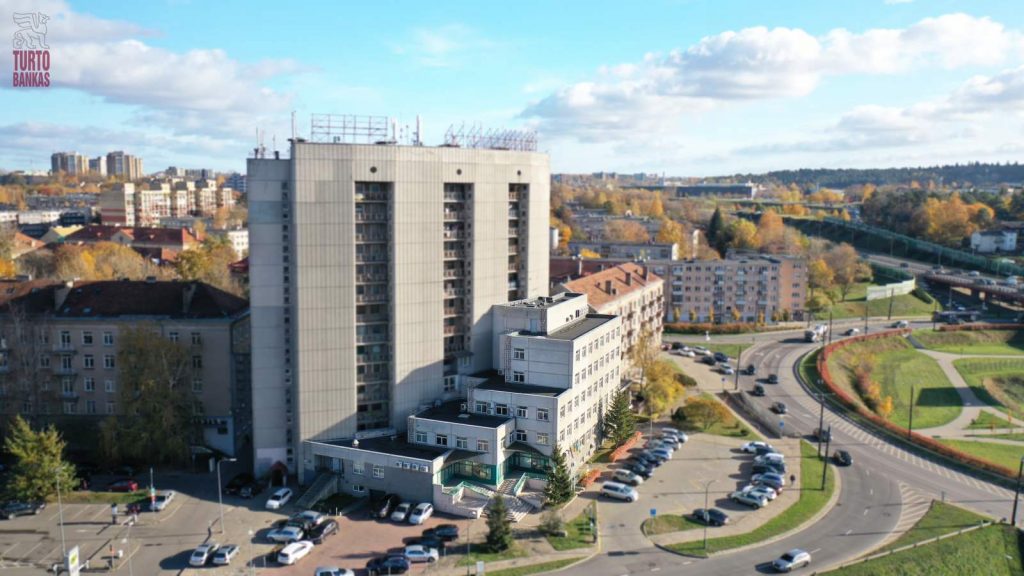 Rekordinis liepos aukcionas: penkių aukštų pastatas Vilniuje parduotas už beveik 1,8 mln. eurų